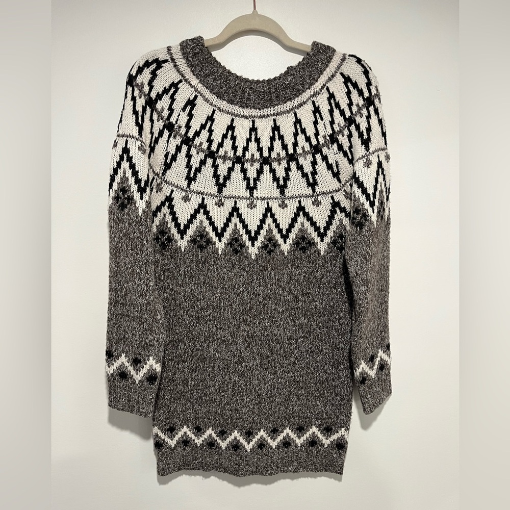 Line & Dot Apres Gray and White Fair Isle Crewneck Sweater Dress - Picture 3 of 7